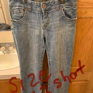 American Eagle Jeans Size 12 Short